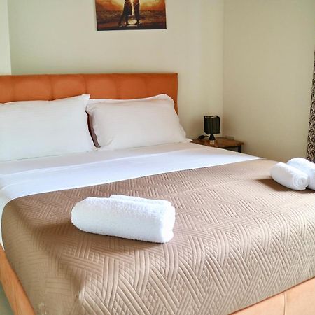 Crown Deluxe Apartments Sarandë 외부 사진