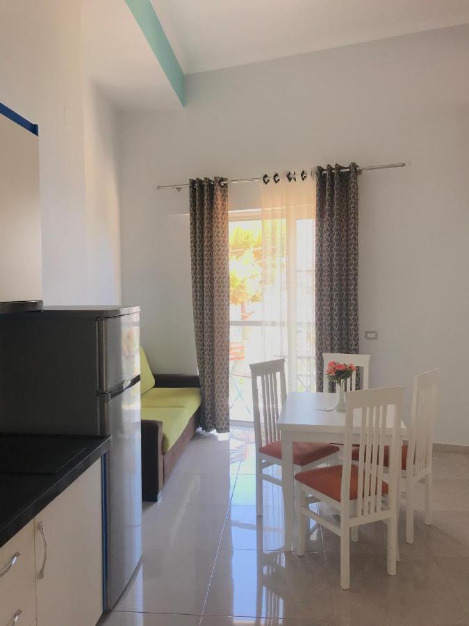 Crown Deluxe Apartments Sarandë 외부 사진