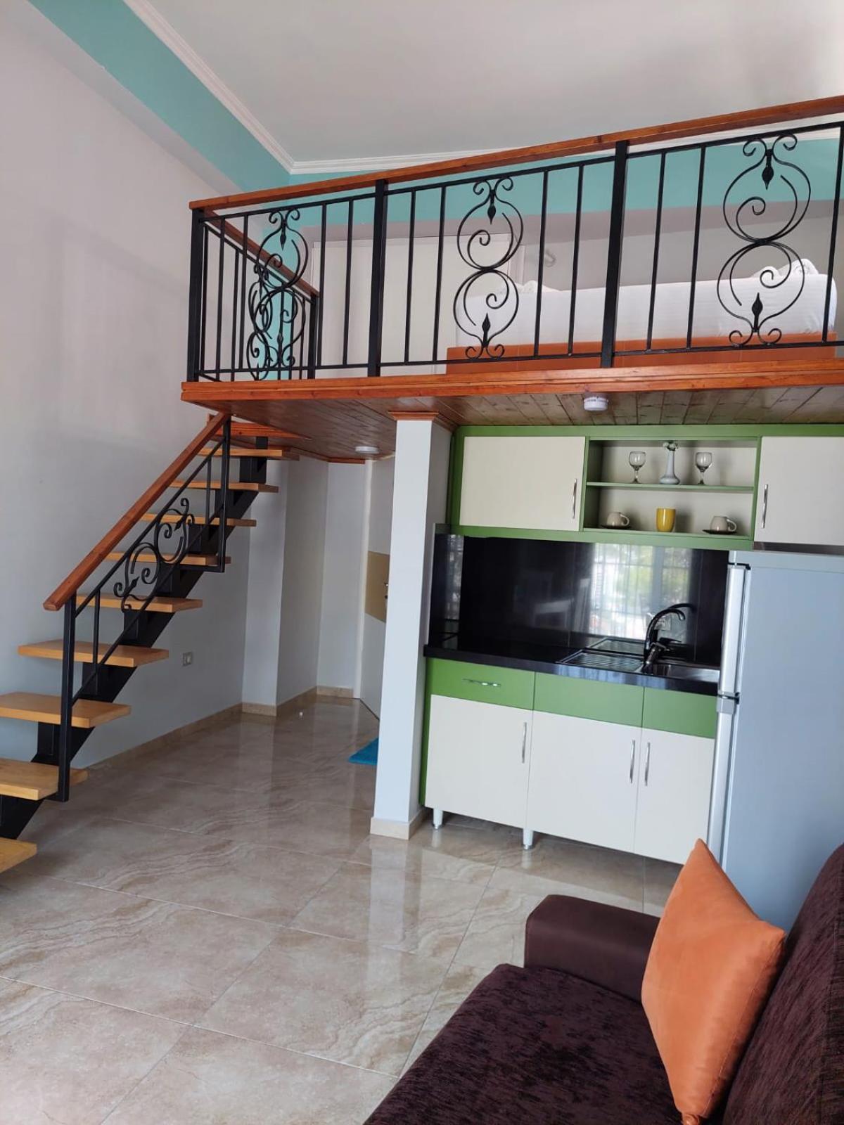 Crown Deluxe Apartments Sarandë 외부 사진