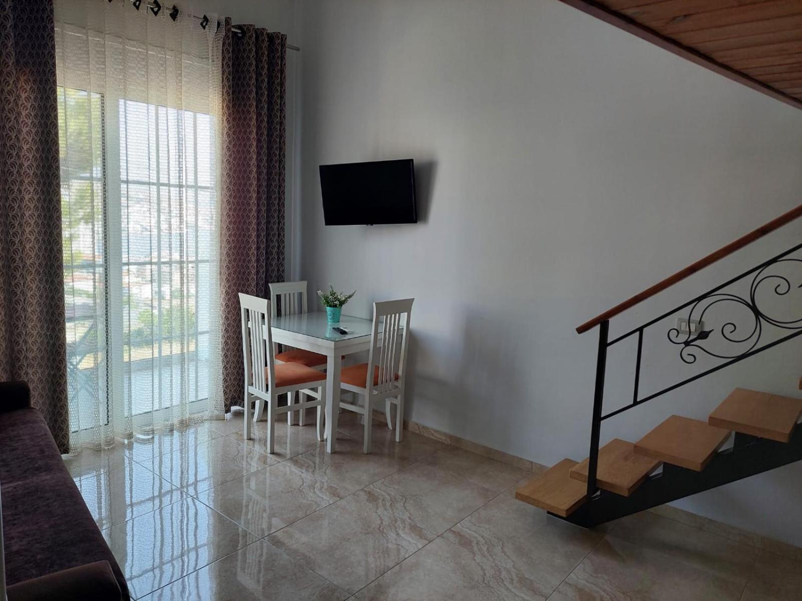 Crown Deluxe Apartments Sarandë 외부 사진