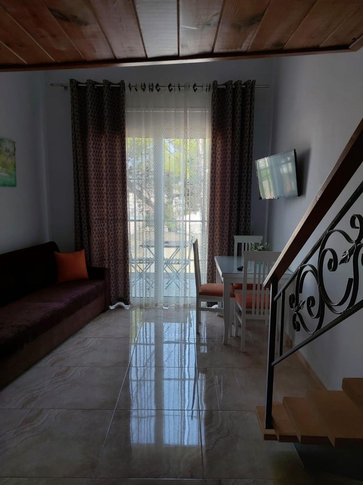 Crown Deluxe Apartments Sarandë 외부 사진