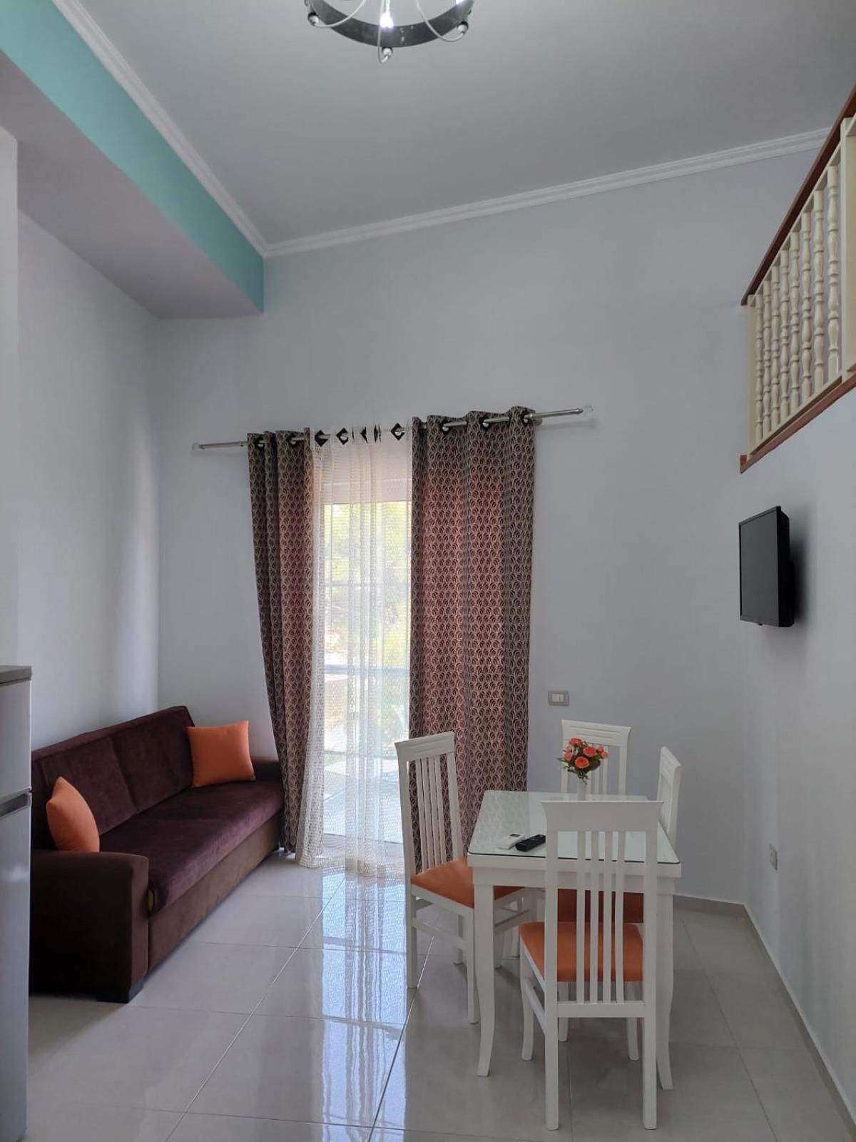 Crown Deluxe Apartments Sarandë 객실 사진