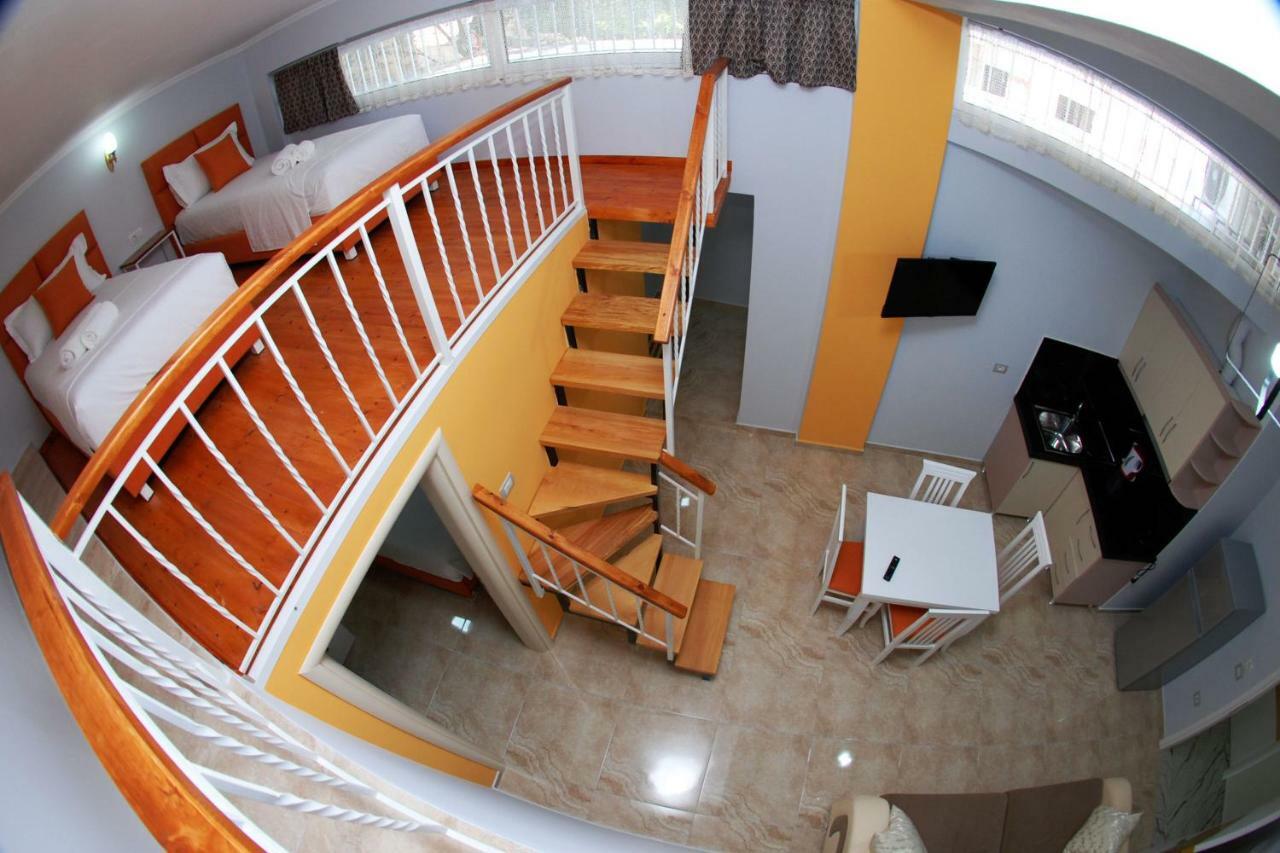 Crown Deluxe Apartments Sarandë 외부 사진