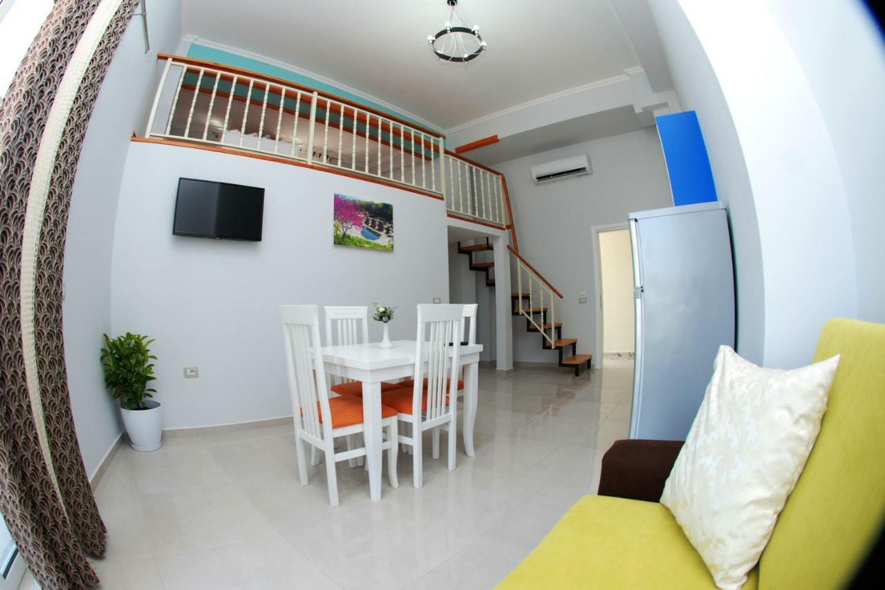 Crown Deluxe Apartments Sarandë 외부 사진